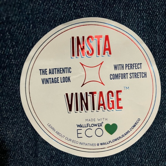 Wallflower The Fearless Curvy Super High Rise Flared Jeans Womens 3 Blue Denim - Picture 15 of 16